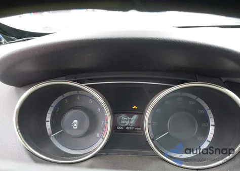 2011 Hyundai Sonata Limited z USA, uszkodzony, nr VIN 5NPEC4AC9BH265311